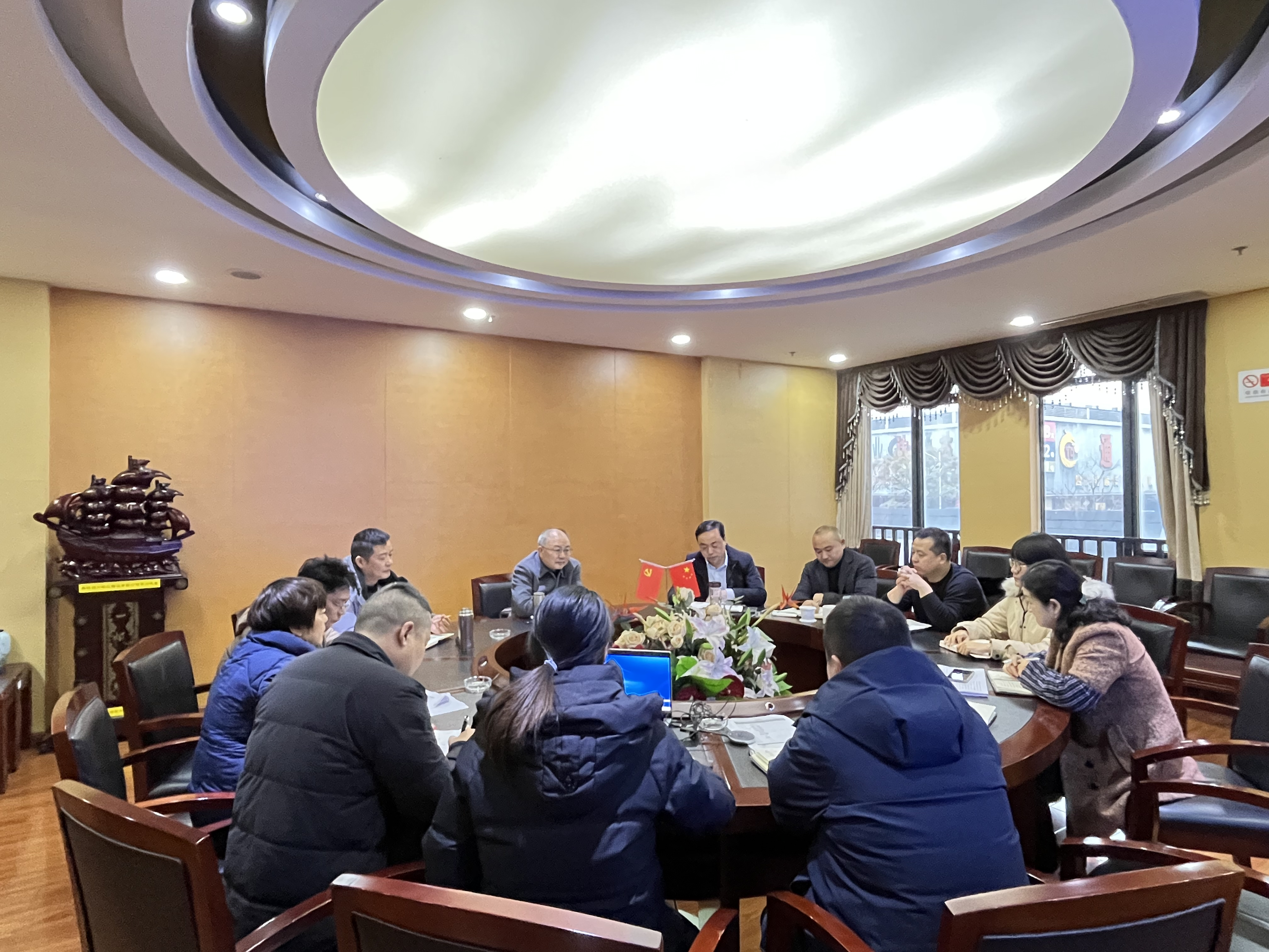 【園區(qū)要聞】局黨委書記、局長(zhǎng)羅川到物流公司 檢查督導(dǎo)工作