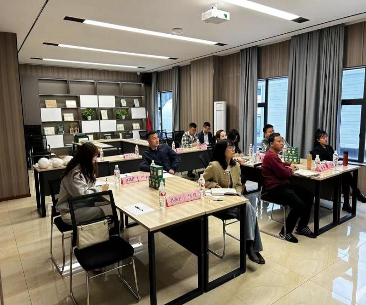 【行業(yè)資訊】多領(lǐng)域拓展市場 賦能企業(yè)新發(fā)展  ——物流公司正式進軍工裝板材領(lǐng)域