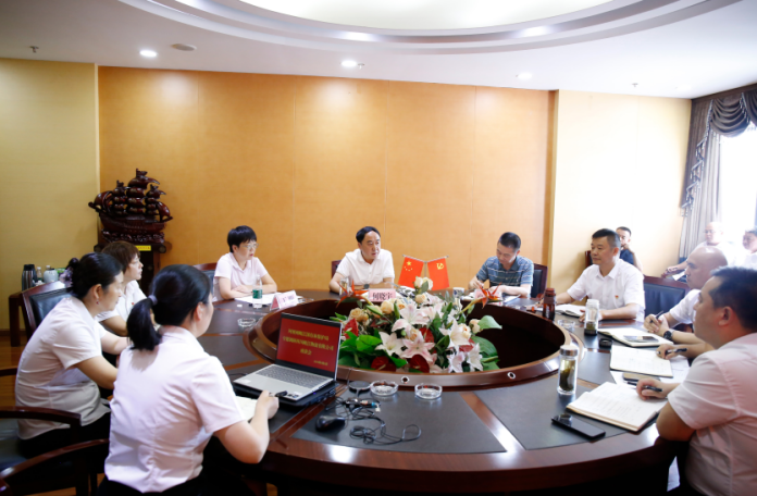 【園區(qū)要聞】岷江局黨委書記、局長(zhǎng)何曉宇帶隊(duì)到岷江物流公司開展專題調(diào)研