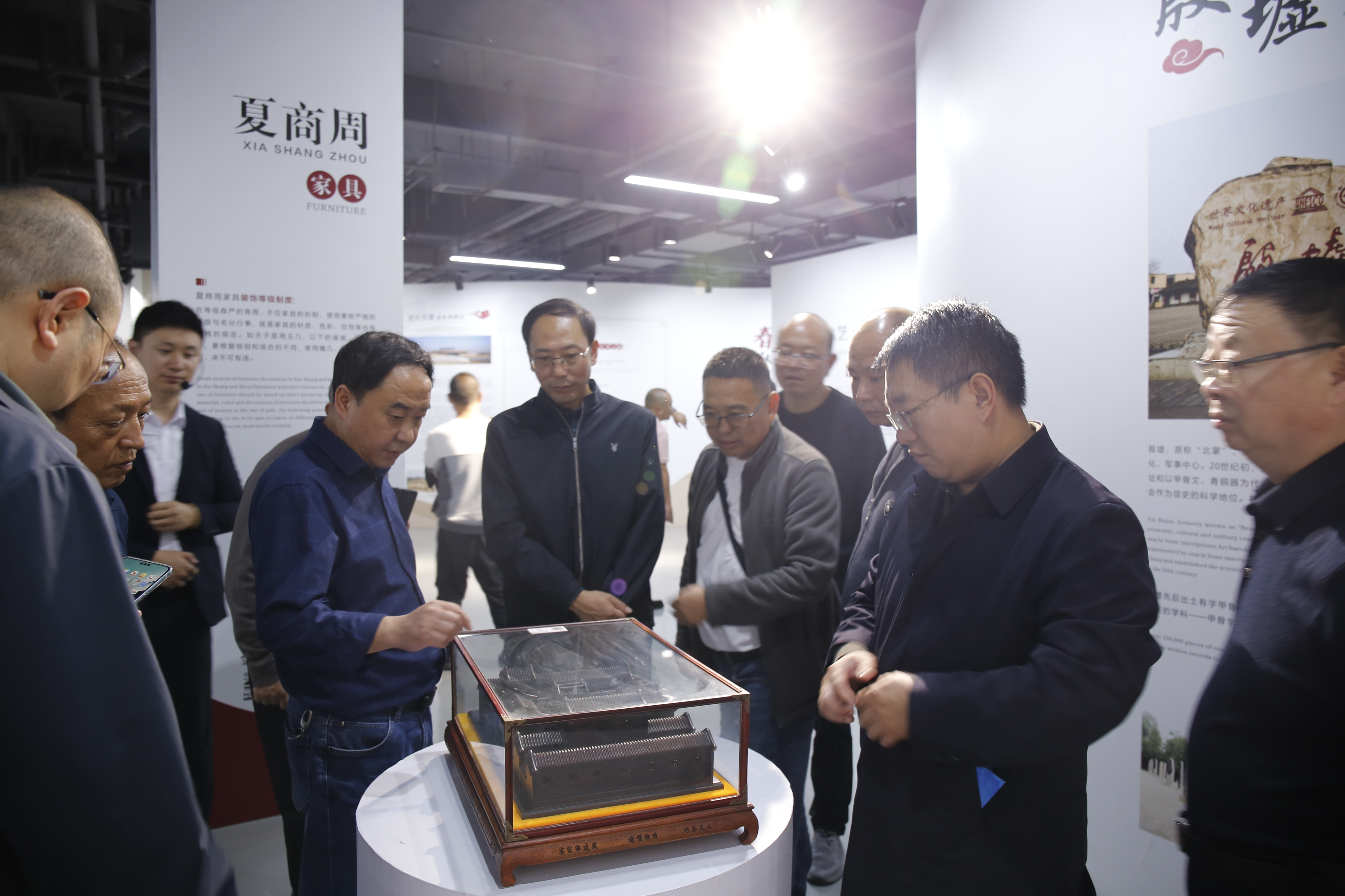 【園區(qū)動(dòng)態(tài)】涼山州林業(yè)和草原局到青白江國(guó)際木材 交易中心開展考察交流