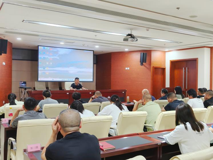 【黨建動(dòng)態(tài)】木材貿(mào)易園區(qū)黨總支召開深入貫徹中央八項(xiàng)規(guī)定精神專題部署會(huì)